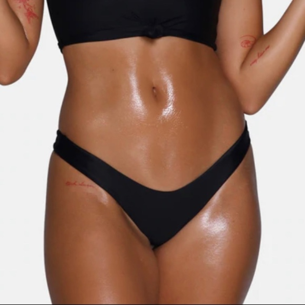 MOANA BIKINI VEE BTM - COLA
